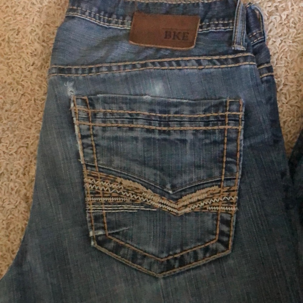 BKE 32L